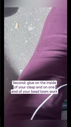 How To Use Lobster Clasps With Your Bead Loom Project #beadloom #beadingtutorial