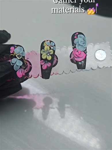 With the right materials, concepts and technique, you can create the design that your clients love so much 💅🤩 #creatorsearchinsinghts #manicuristas #nails3d #videotutorial #CapCut