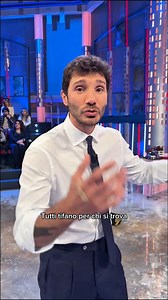 Solo grandissime emozioni… ♥️📦 👉 #Affarituoi: ogni giorno alle 20.40 su #Rai1 e #RaiPlay 📺📲 | Rai1