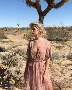 20K views · 62 reactions | Behind the scenes on our Joshua Tree shoot - Grace is wearing our NEW BOHO DRESS IN MOCHA! (€79)  Just landed back in to stores from L.A - the Boho dress (€79) is available again in dusty blue, teal, powder pink and A NEW SHADE - Mocha!  Find them in stores while stocks last - or shop online at folkster.com (the Mocha will be online asap)  #folkster #california #joshuatree @gracefomahony | Folkster | Facebook