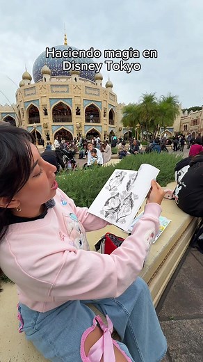 Haciendo Magia en Tokyo Disneyland - Descubre los Encantos de Disney Japón
