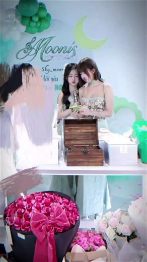 hai vợ chòn 🌸♥️💋 #Dani #Ava #skymoon006 #Skymoon