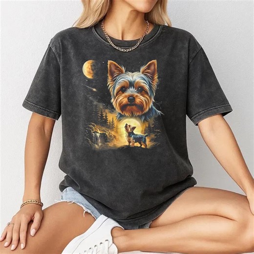 Yorkie Howling to the Moon Vintage T-shirt - Etsy