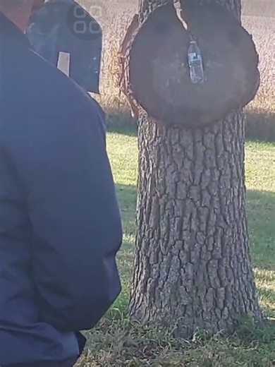 COLDSTEEL SPECIAL FORCES SHOVEL THROWING PRACTICE