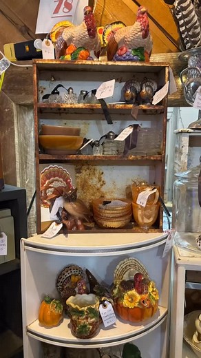 Home Decor Galore is what’s happening at our mall ♥️ We are open 7 days a week! 215 North Main Moscow Idaho | Moscow Main Street Antique Mall | Facebook