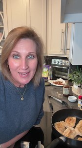 BBQ. BACON. CHEESE. 🍗🔥 I’m LIVE cooking my Keto Queen Famous BBQ Chicken Skillet One pan. Big flavor. Zero guilt. If you love easy keto comfort food — come watch 👀 and say BBQ Chicken for the recipe 👇 | Keto Queen