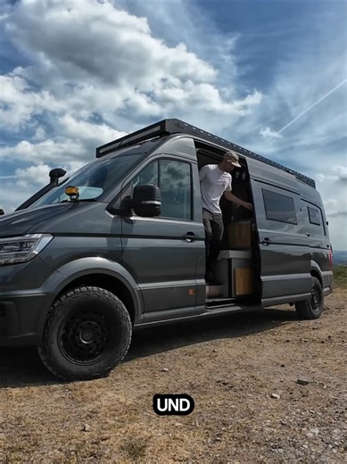 Umbau eines Busses zu einem komfortablen Wohnmobil für die ganze Familie. #heimwerken #automobil #auto #reparatur #wohnmobil