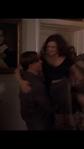 Replying to @alunsina404 cheeky banter with the finest man in the world? sign me up. #brendanfraser #brenaissance #brendanfraserappreciation #themummyreturns #rickoconnell #rachelweisz