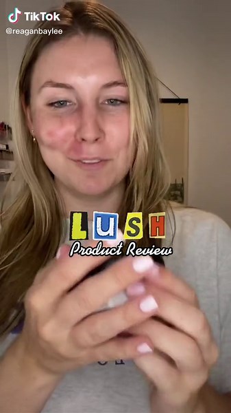 Trying Out the New Lush Fresh Face Mask - Brush Strokes