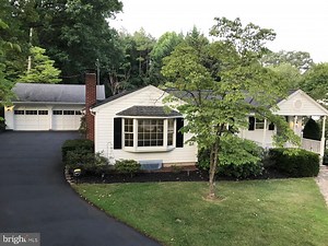 1075 Porters Rd, Spring Grove, PA 17362 - MLS PAYK2065148 - Coldwell Banker