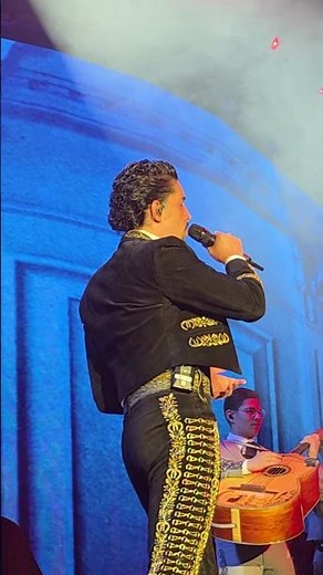 Orgulloso de esta gente, orgulloso de mi Padre y orgulloso de ser Fernández.