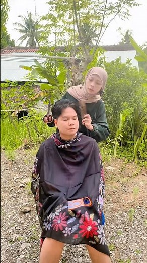 Potong Rambut Dulu