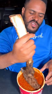 1.4M views · 24K reactions | The BEST Way To Eat Wendy's Chili‼️(This Was INSANELY GOOD勞) #ncfoodie #travelfoodie #mukbang #tastetest #foodreview #foodcritic #wendys #fastfoodrestaurants #fastfood | Mr.Chimetime | Facebook