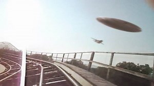 Settembre 2016 Stati Uniti d'America, Maryland. UFO inseguito da caccia US girato sopra il parco di divertimenti in Maryland. ??????????????? Il Ministero della Difesa segreta unità (MoD) è stato cartesiano nel 2009, ma è ora riferito di essere gestito da un oscuro colonnello Uniti entro un tiro di schioppo degli uffici della 20th Century Fox - i produttori di molti un blockbuster di fantascienza. Ora finanziato dagli Stati Uniti, il gruppo ha personale principalmente americano, ma impiega ancor