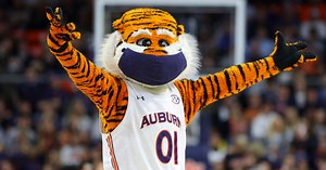 Auburn guard will miss Saturday's game vs. Georgia with illness