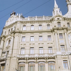 Inside the world's most beautiful cafe in Budapest | Open House