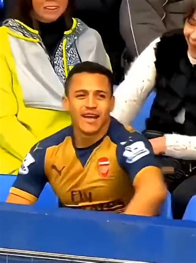 football game #fyp #Dribbling #Goals #Skills #football sportsontiktok Latest Dribbling Skills in Football XXXTentacion - RIP Roach Live Now Today's Matches yamal highlights messi highlights ronaldo highlights neymar highlights mbappe highlights football skills . viral soccer clips . best goals 2025 crazy football moments unbelievable skills