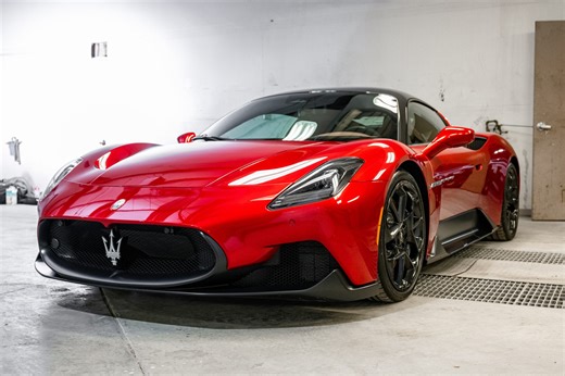 173-Mile 2023 Maserati MC20 Coupe