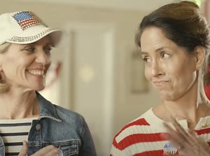 Julia Roberts Voices Ad Encouraging Women To Secretly Vote For Harris: "No One Will Ever Know"
