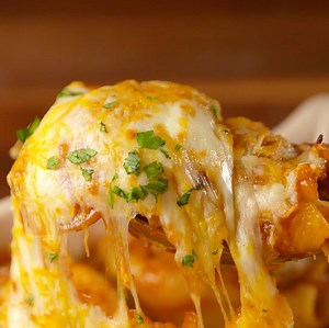 These are the best stuffed shells we've ever made. Full recipe: http://dlsh.it/HDgd9Ss | Delish