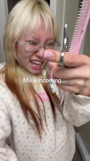 DIY haircut let’s go #hairtransformation #mixie #mullet #pixiecut #glowup
