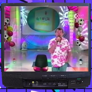 📺 La canción 'Mi papi, es un papi muy padre' interpretada por #Chabelo. #FelizDiaDelPadre | DeMemoria