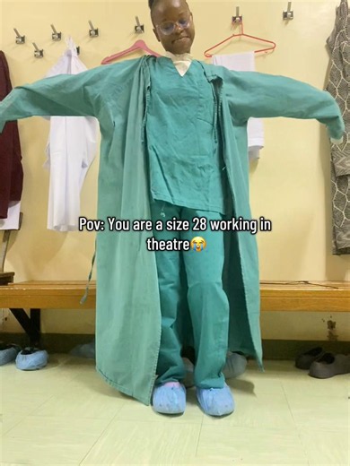Theatre nurse scrubs for size 28: where to find comfortable options