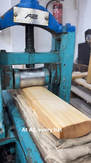 53K views · 661 reactions |  English Willow Bats: Crafted for...