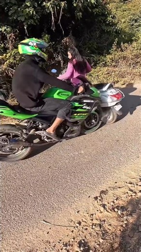 bike accident ho gya 😡🤬 #trending #yoitubeshorts #accidentnews #bikelovers