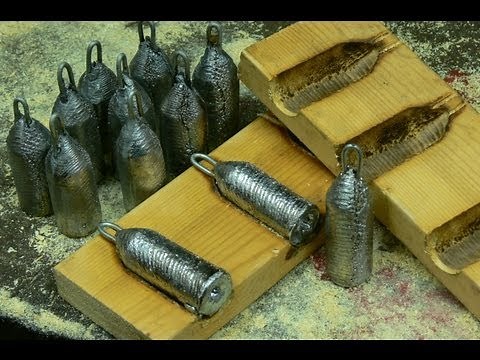 Making lead fishing weights in wooden moulds