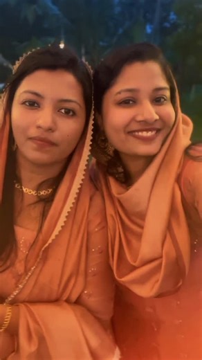 Aleena Mujeeb on Instagram: "🥹😍 @shifana_ismail__"