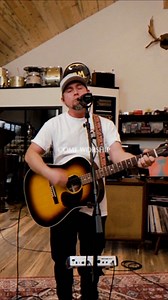 The King is here to bring us life! #christmastime #worship #jesus #hallelujah #wearemessengers | We Are Messengers