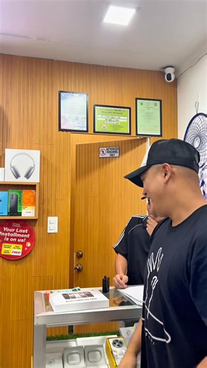 361K views · 474 reactions | Coin flip Part 2 螺 Thanks boss! #OlongapoBranch | JRs Tech Hub Gadget Store | Facebook