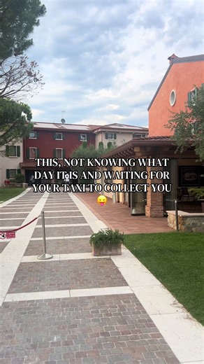 Follow that tune 🕺🏼 can’t wait to do this with a mini me this summer ☀️ #summer #holiday