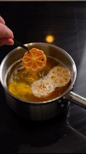 “Snack Hack” by creating 5 crispy rosette at the time 🔥 Create crispy bunuelos fast with our Fivemount rosette iron - created for chefs who want to shorten miss en place time 🥳 #rosetteiron #fivemount #croustade #snack #bunuelos | Nordic Chefs