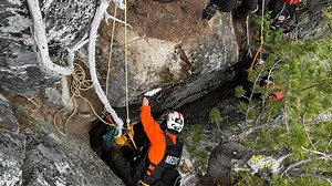 Video shows hiker being rescued after getting trapped under boulder in Washington