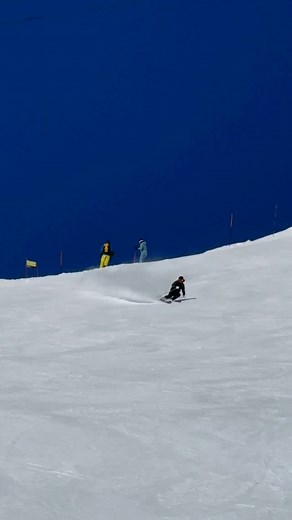 It’s been a while since a proper snowfall here in the alps, but we’ve had some epic carving conditions lately. Working on your carving can be the best way to get through a dry spell! #skiing #carving #skicarving | Ski HQ