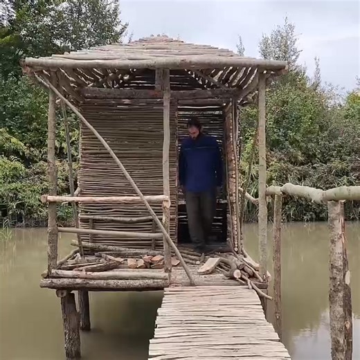 287K views · 10K reactions | Waterfront Survival: Shelter and Bridge Creation on the Lake. | Grey's Anatomy Fan Club | Facebook