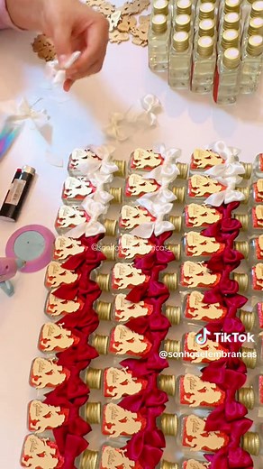 Lembrancinhas Luxuosas da Bela e a Fera para Festa de 15 Anos