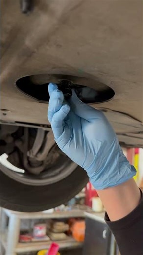 Sampling Beemer's Oil #shorts