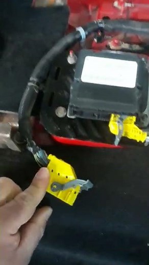 Dodge ram 2015/2017 Airbag module. location. and Roller dynamic module. part 2