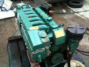 Volvo Penta AQAD 40 165hp running