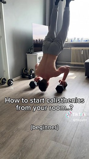 BEGINNER CALISTHENICS WORKOUT Build your base with this no-equipment routine: PushUps Pike PushUps Plank Hollow Hold Seated Pike Leg Lifts Focus on form. Control every rep. This is how you build real strength from the ground up. New to calisthenics? I coach beginners step-by-step to get stronger, leaner, and more confident with bodyweight training. DM me “COACH” and lets start – limited spots. #beginnercalisthenics #calisthenics #bodyweightexercises #fitness #flpufit