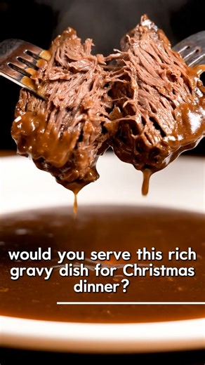 🎄🥩🥘 slow cooker beef tips & gravy (christmas version) tender • rich • holiday cozy this christmas beef tips & gravy cooks low and slow until the beef is fork-tender and the gravy turns deep, glossy, and comforting. perfect for christmas day when you want the house to smell amazing while you enjoy time with family. cozy • hearty • timeless 🎄🔥 ⏱️ recipe details prep time: 10 minutes cook time: 6–8 hours (low) or 3–4 hours (high) total time: 6–8 hours serves: 4–6 🧾 ingredients beef tips 2½ lb