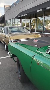 A beautiful 1969.5 A12 Road Runner rolled into the cruise -in. What an awesome muscle car!!!! Woodward Avenue!!! | Twisted Axle Car Club