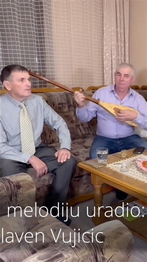 Pojezna se zove moje selo malo…