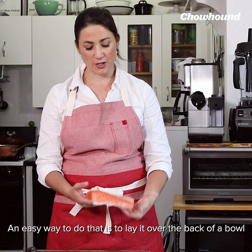 Did you know that you can wash a load of dishes *while* cooking salmon in your dishwasher? Talk about doing two things at once. | Food IQ