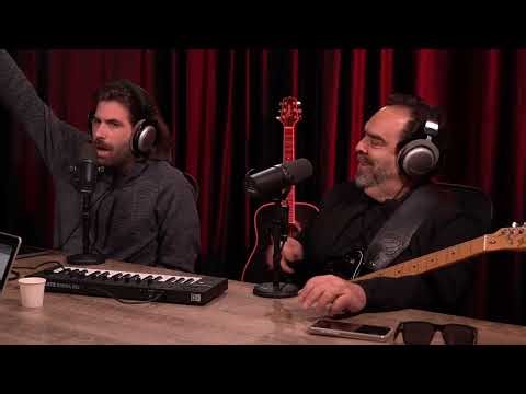 Desmon Track | Os Mutantes - A Minha Menina