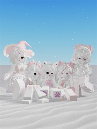 Cute Bouncy Needy Shake Dance on Roblox