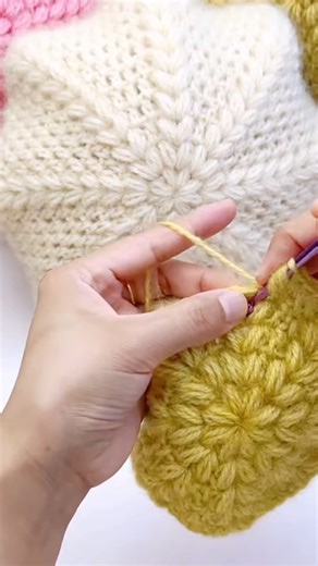 Crochet hat #crochet #knitting #crocheting #crochettutorial